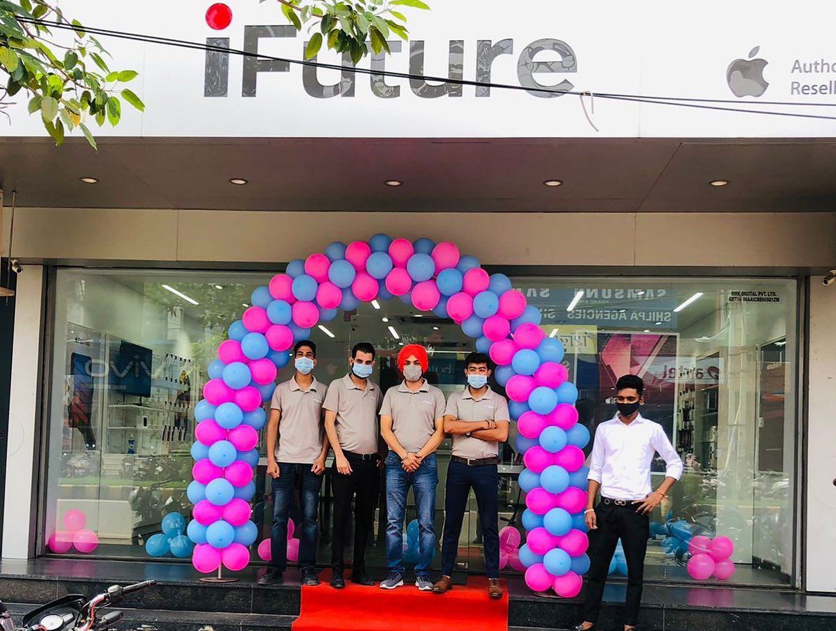 iFuture – Apple Stores in Yamuna Nagar