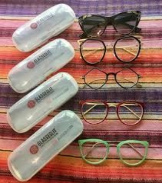 Glasseslit – Fashionable Eyewear