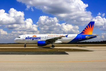 How to get a human at Allegiant Airlines?
